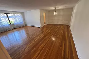 9 Concord St, West Hartford, CT 06119 - Photo 6