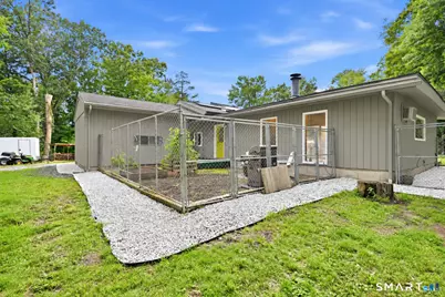 850 Litchfield Turnpike, Bethany, CT 06524 - Photo 34