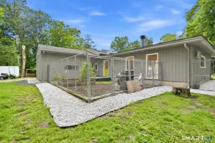 850 Litchfield Turnpike, Bethany, CT 06524 - Photo 34
