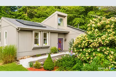 850 Litchfield Turnpike, Bethany, CT 06524 - Photo 2