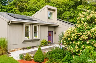 850 Litchfield Turnpike, Bethany, CT 06524 - Photo 2