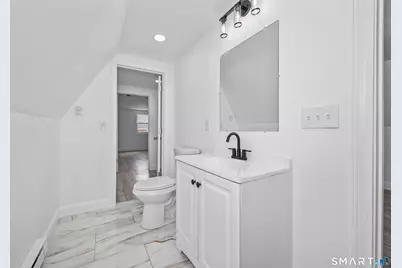 124 Mansfield Avenue, New Britain, CT 06051 - Photo 8
