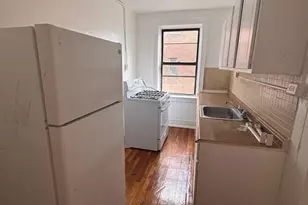 40 Sanford Pl, Bridgeport, CT 06604 - Photo 2
