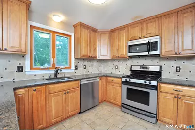 16 Virginia La, Farmington, CT 06085 - Photo 14