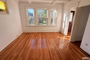 2455 North Ave, Bridgeport, CT 06604 - Photo 4