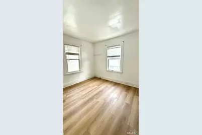 2455 North Avenue, Bridgeport, CT 06604 - Photo 8
