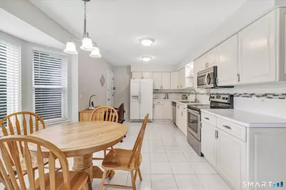 26 Ivy Grove Court #26, Shelton, CT 06484 - Photo 12
