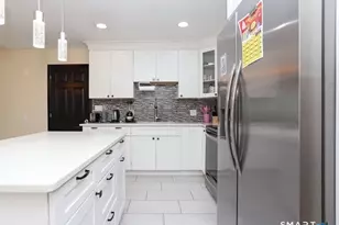 304 Summit St, New Haven, CT 06513 - Photo 12