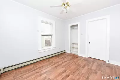 114 Jones Avenue, Bridgeport, CT 06604 - Photo 20