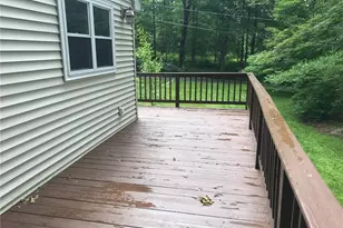 864 Litchfield Turnpike, Bethany, CT 06524 - Photo 10