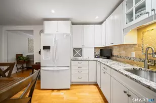 32 Hawley Rd, Danbury, CT 06811 - Photo 6