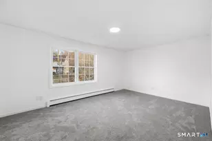 70 Victoria Ct, Hamden, CT 06514 - Photo 20