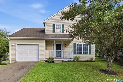 70 Victoria Court, Hamden, CT 06514 - Photo 1