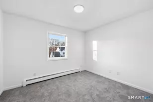 70 Victoria Ct, Hamden, CT 06514 - Photo 14