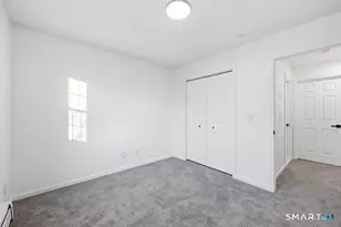70 Victoria Ct, Hamden, CT 06514 - Photo 18