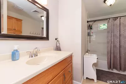 51 Walnut Avenue, East Hampton, CT 06424 - Photo 10
