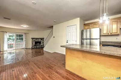 82 Sunrise Avenue #82, Fairfield, CT 06824 - Photo 18