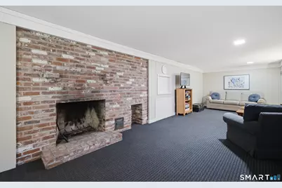 49 Apple Hill Road, West Hartford, CT 06117 - Photo 32