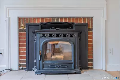 14 Ayres Drive, Stamford, CT 06905 - Photo 8
