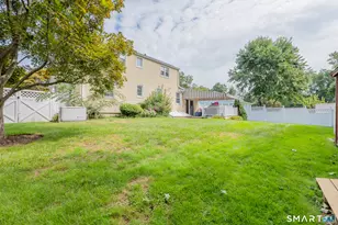 14 Ayres Dr, Stamford, CT 06905 - Photo 28