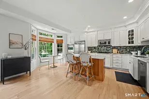 58 Meadow Ct, Fairfield, CT 06824 - Photo 4