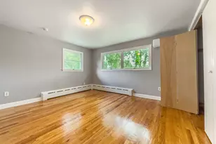 81 Esther Ave, Waterbury, CT 06708 - Photo 14