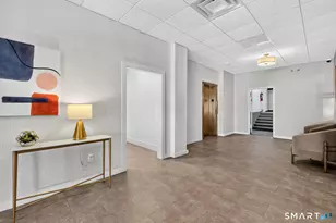 893 Farmington Ave, West Hartford, CT 06119 - Photo 34