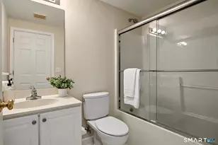 5 Lancaster Ct, Avon, CT 06001 - Photo 24