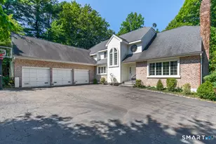 30 Grouse Ln, Woodbridge, CT 06525 - Photo 2