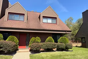 86 Montoya Dr, Branford, CT 06405 - Photo 1
