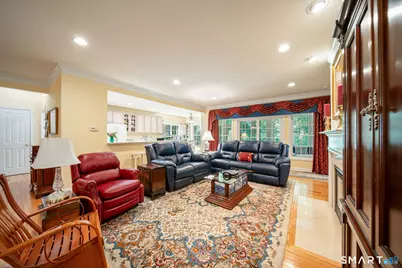 84 Links Way #84, Oxford, CT 06478 - Photo 4