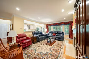 84 Links Way, Oxford, CT 06478 - Photo 4