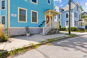 2 Coit St, New London, CT 06320 - Photo 2