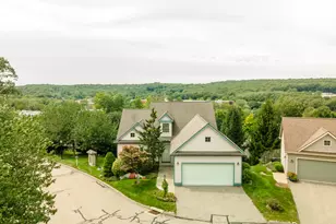 4 Clarks Ln, East Lyme, CT 06357 - Photo 2