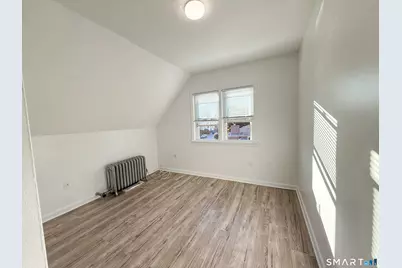 179 Montauk Avenue #7, New London, CT 06320 - Photo 4
