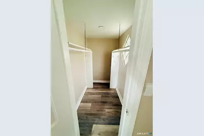 60 Hubbard Road, Hartford, CT 06114 - Photo 12
