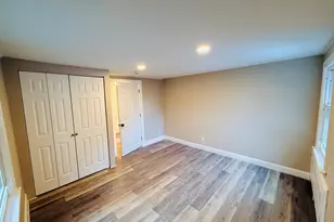 60 Hubbard Rd, Hartford, CT 06114 - Photo 10