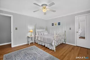 210 Bayard Ave, North Haven, CT 06473 - Photo 20