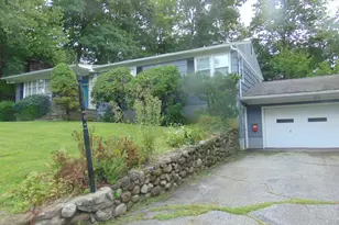 101 Birchwood St, Waterbury, CT 06708 - Photo 6