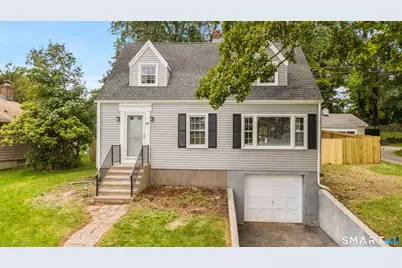 14 Ingleside Drive, Hamden, CT 06514 - Photo 2
