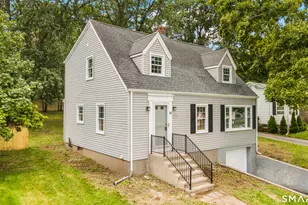 14 Ingleside Dr, Hamden, CT 06514 - Photo 1