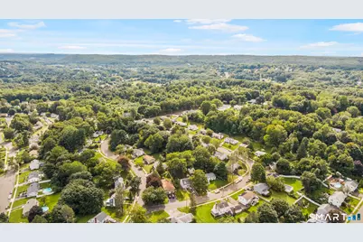 14 Ingleside Drive, Hamden, CT 06514 - Photo 40