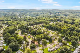 14 Ingleside Dr, Hamden, CT 06514 - Photo 40
