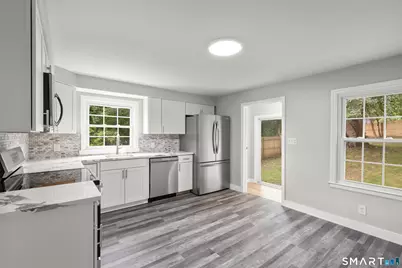 14 Ingleside Drive, Hamden, CT 06514 - Photo 20