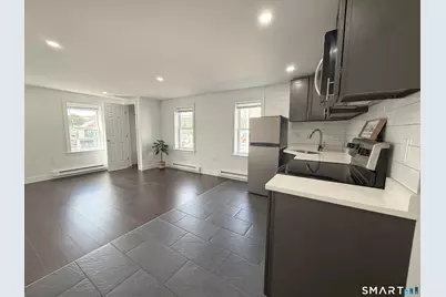 25 Brewer Street #3, New London, CT 06320 - Photo 2
