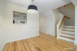 19 Woodway Rd, Stamford, CT 06907 - Photo 10