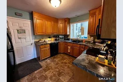 19 Vicki Lane #19, Colchester, CT 06415 - Photo 8