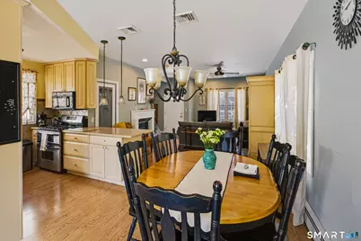 1058 East Broadway Avenue, Milford, CT 06460 - Photo 16