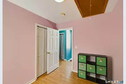 1058 East Broadway Avenue, Milford, CT 06460 - Photo 24