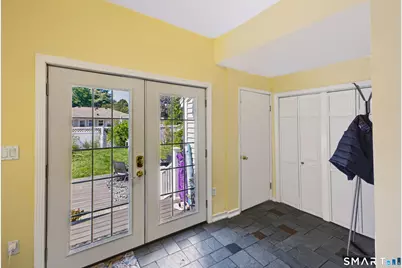 1058 East Broadway Avenue, Milford, CT 06460 - Photo 18